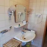 Gaestehaus Roessle 3*