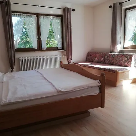 Hotel Gaestehaus Roessle Grosszuegiges Wohnen In Ueber 90 M2