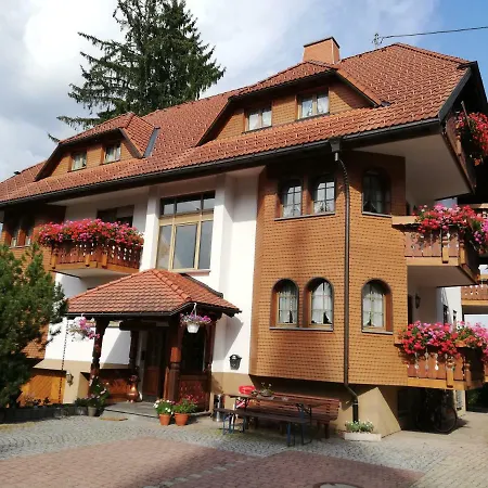 Gaestehaus Roessle 3* Roetenbach (Friedenweiler)