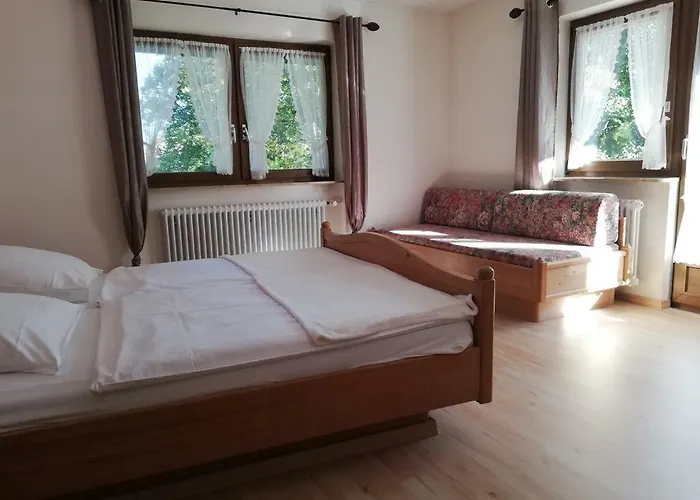 Hotel Gaestehaus Roessle